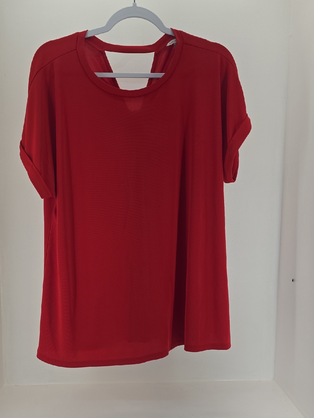Cato Red Short-Sleeve Women's Tee with Rolled Cuffs